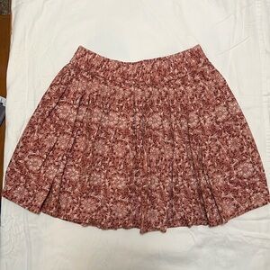 NWT American Eagle size medium skirt.